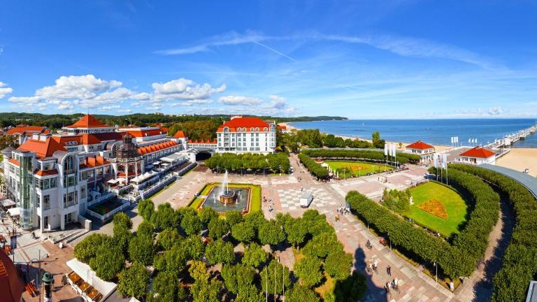 shutterstock_192029405 Aerial view of the beautiful architecture of Sopot, Poland.jpg