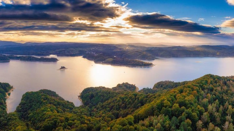 shutterstock_1229938564 Beautiful sunset over Solina lake in Bieszczady Mountains in Poland. Beautiful polish travel destination.jpg